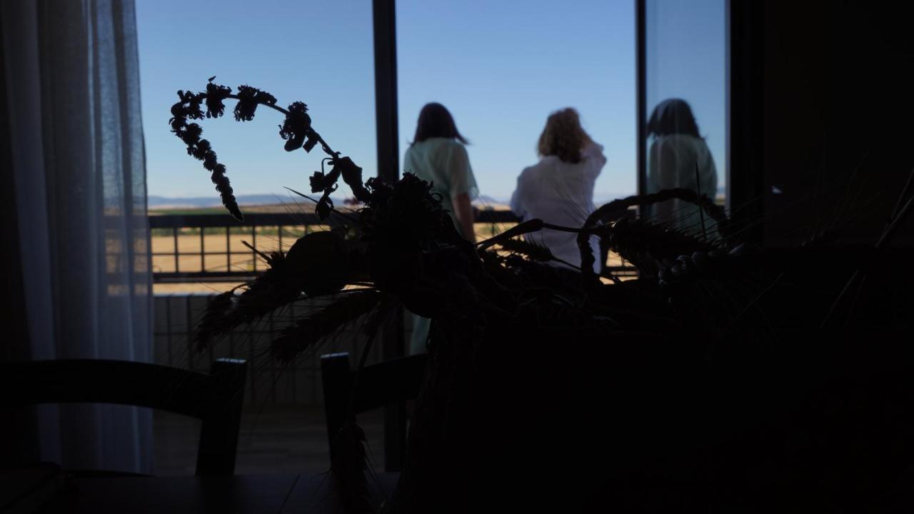 Casa Zacarias Bonitas vistas y jardín en La Rioja Vila Herramelluri Exterior foto